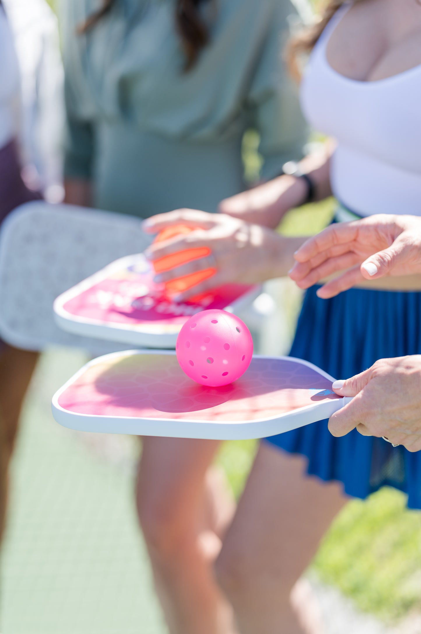 Outdoor Pickleball Set of 6 - Pink